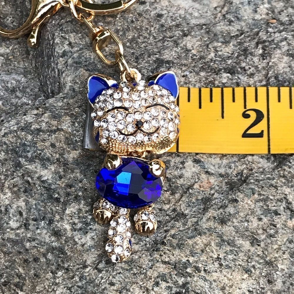 Blue Cat Keychain - Picture 7 of 7